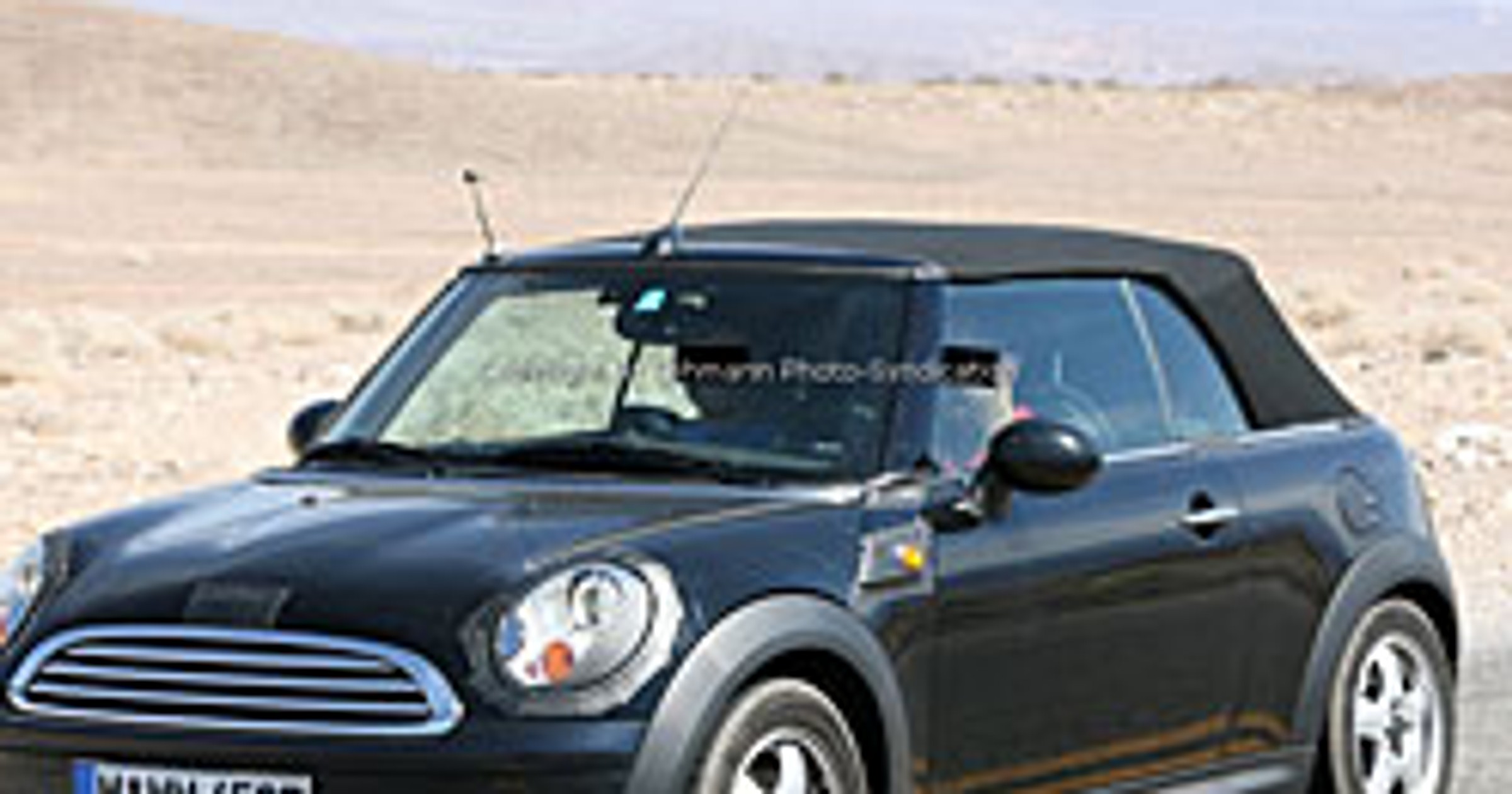 Zdjęcia szpiegowskie: Nowy Mini Cooper Cabrio