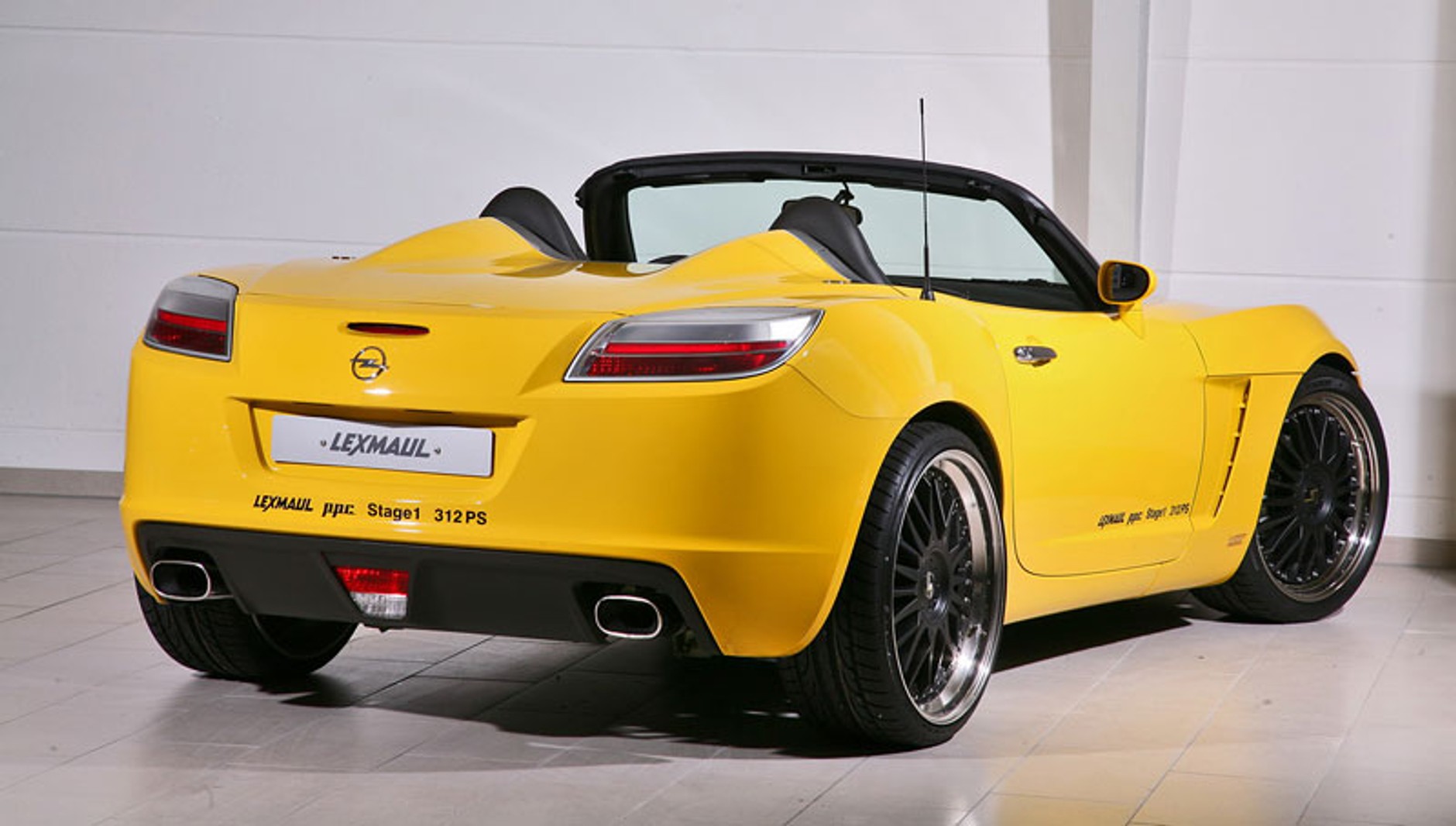 Lexmaul Opel GT: kilka koni dla niemieckiego roadstera