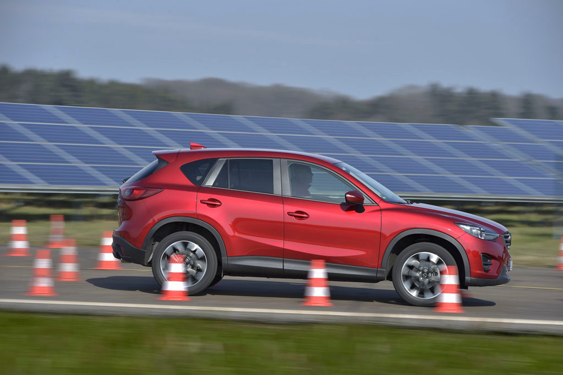 Miejsce trzecie - Mazda CX-5 Skyactiv-D - 454 punkty