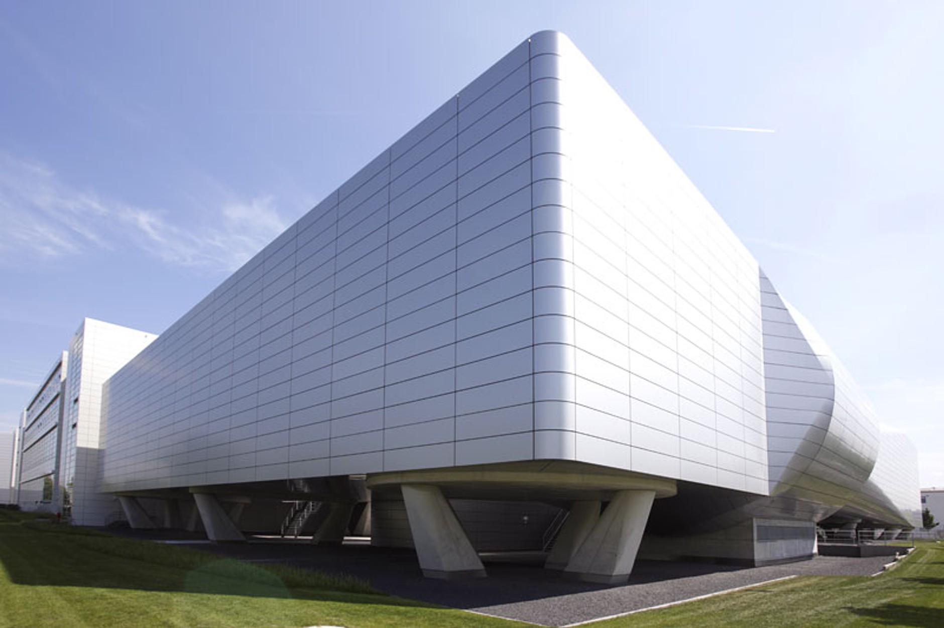 BMW: nowe centrum aerodynamiky (fotogaleria)