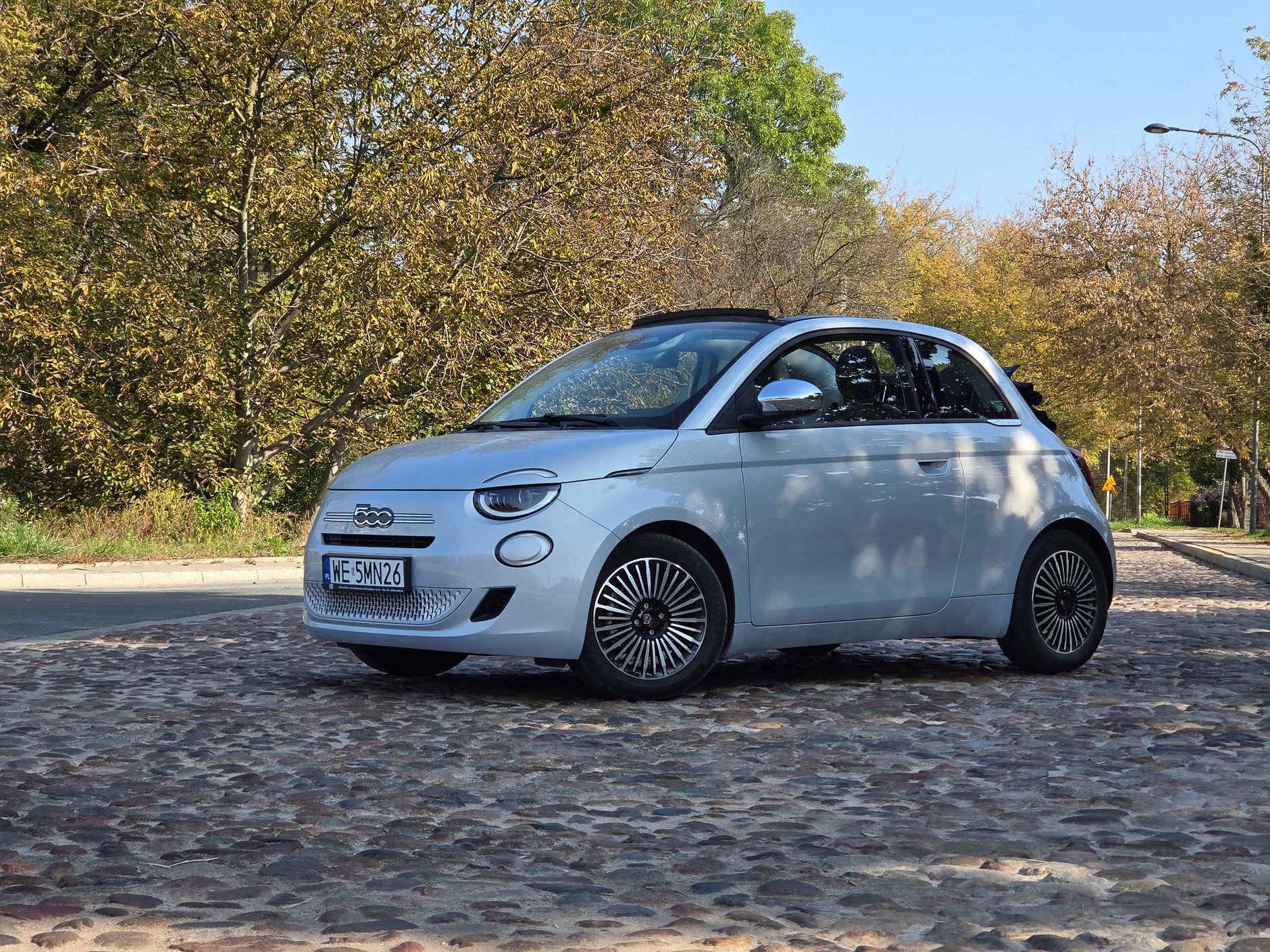 W jakiej wersji i jakim kolorze Fiat 500 zawsze wygląda stylowo
