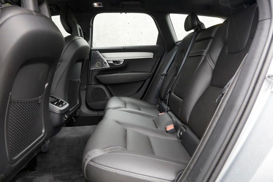 Volvo V90 D5 AWD - czy to najlepsze kombi w klasie?