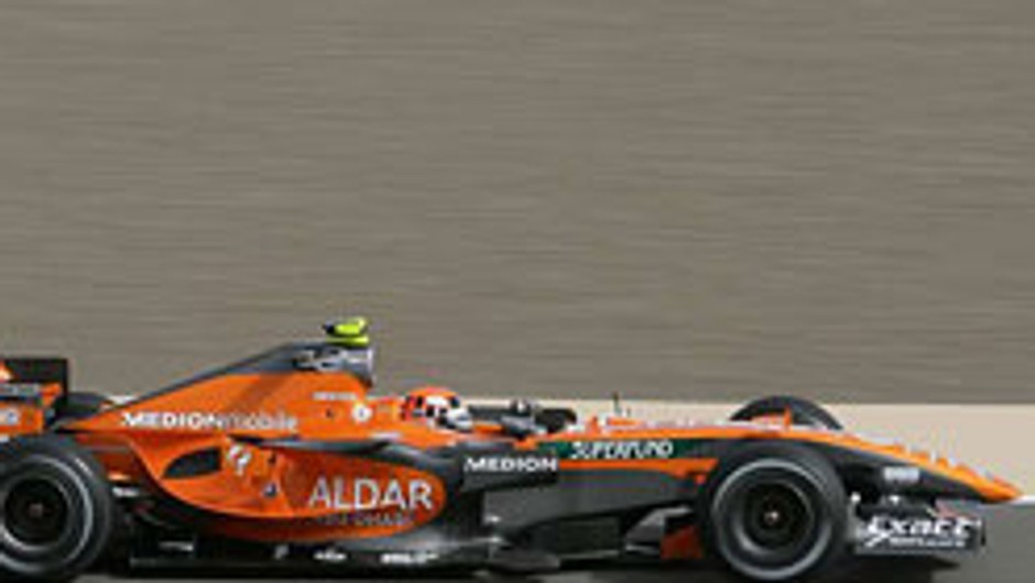 Fotogaleria z Grand Prix Bahrajnu 2007 - 2. część