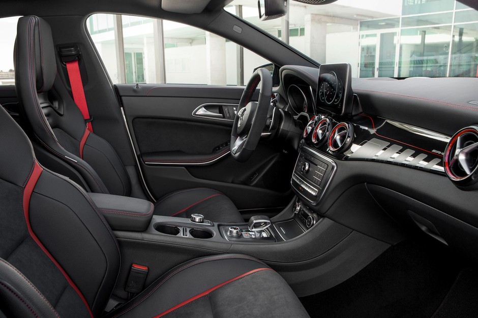 Mercedes-AMG CLA 45 Shooting Brake po liftingu