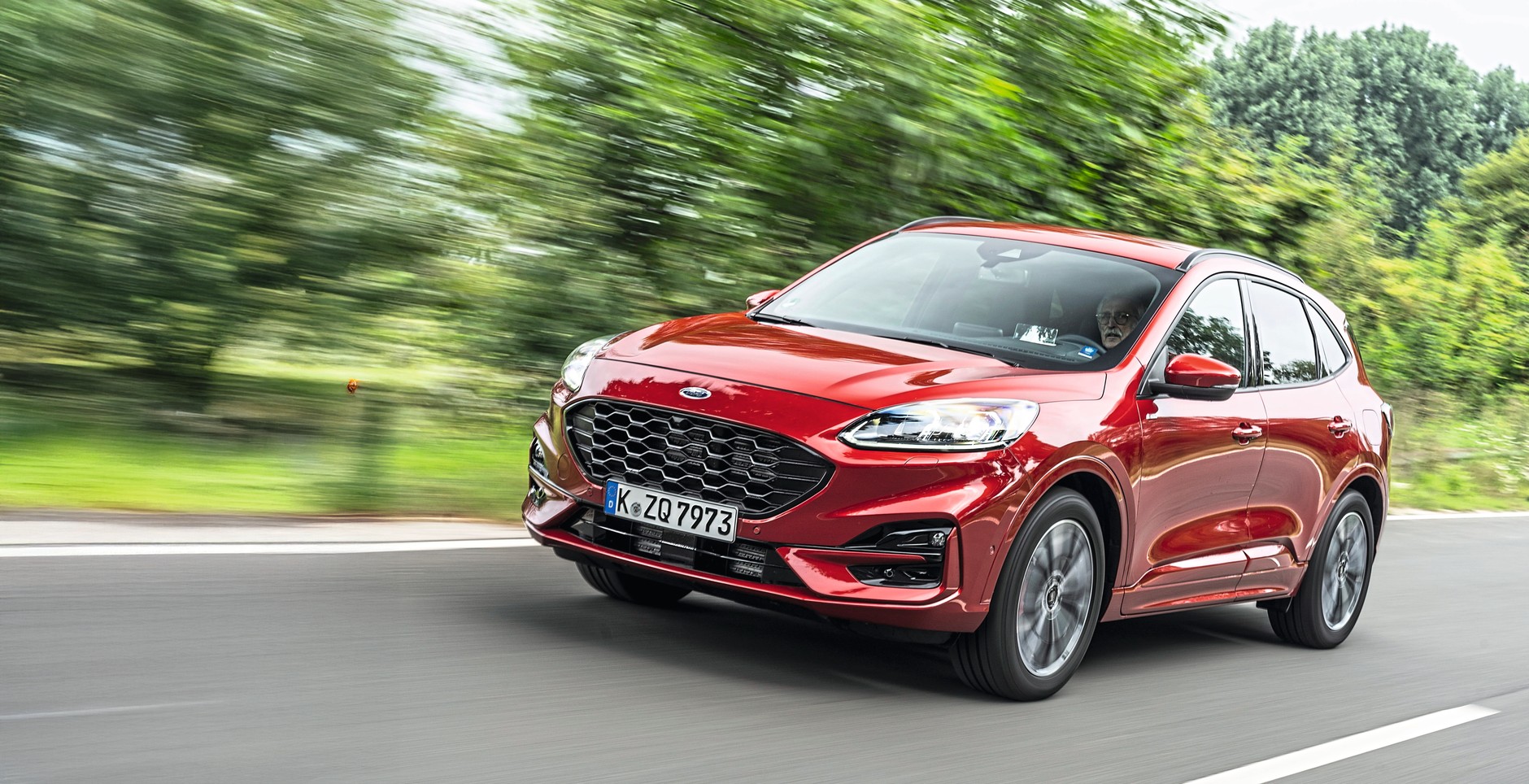 Ford Kuga: nieźle wygląda i świetnie się&nbsp;prowadzi.