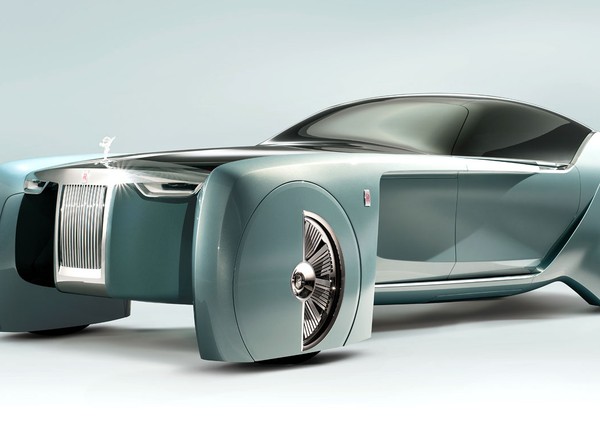 Rolls-Royce Vision Next 100 w Goodwood