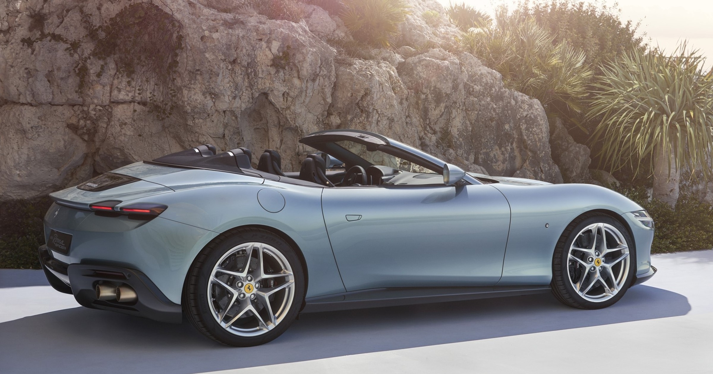 Ferrari Roma Spider (od 2023 r.)