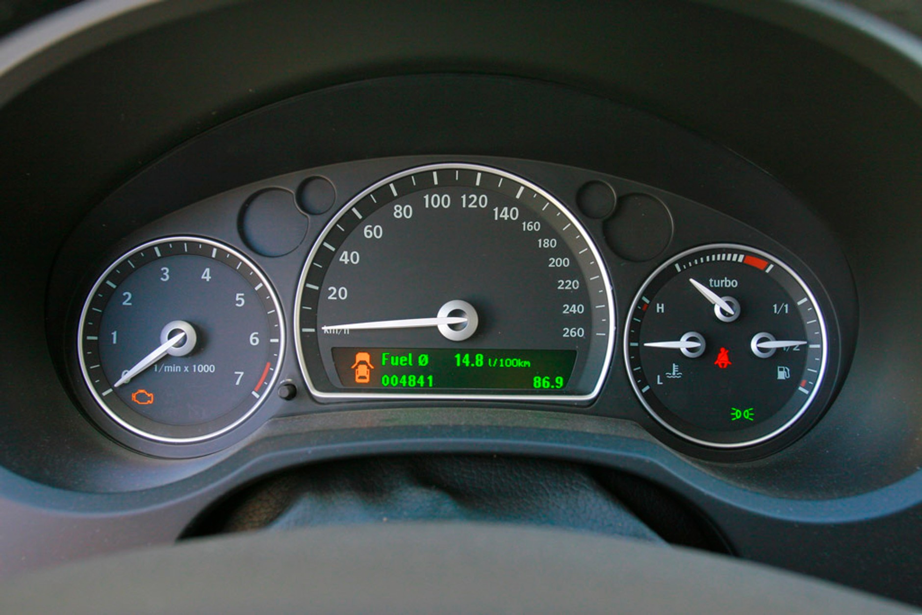 Czy warto kupić Saaba 9-3?