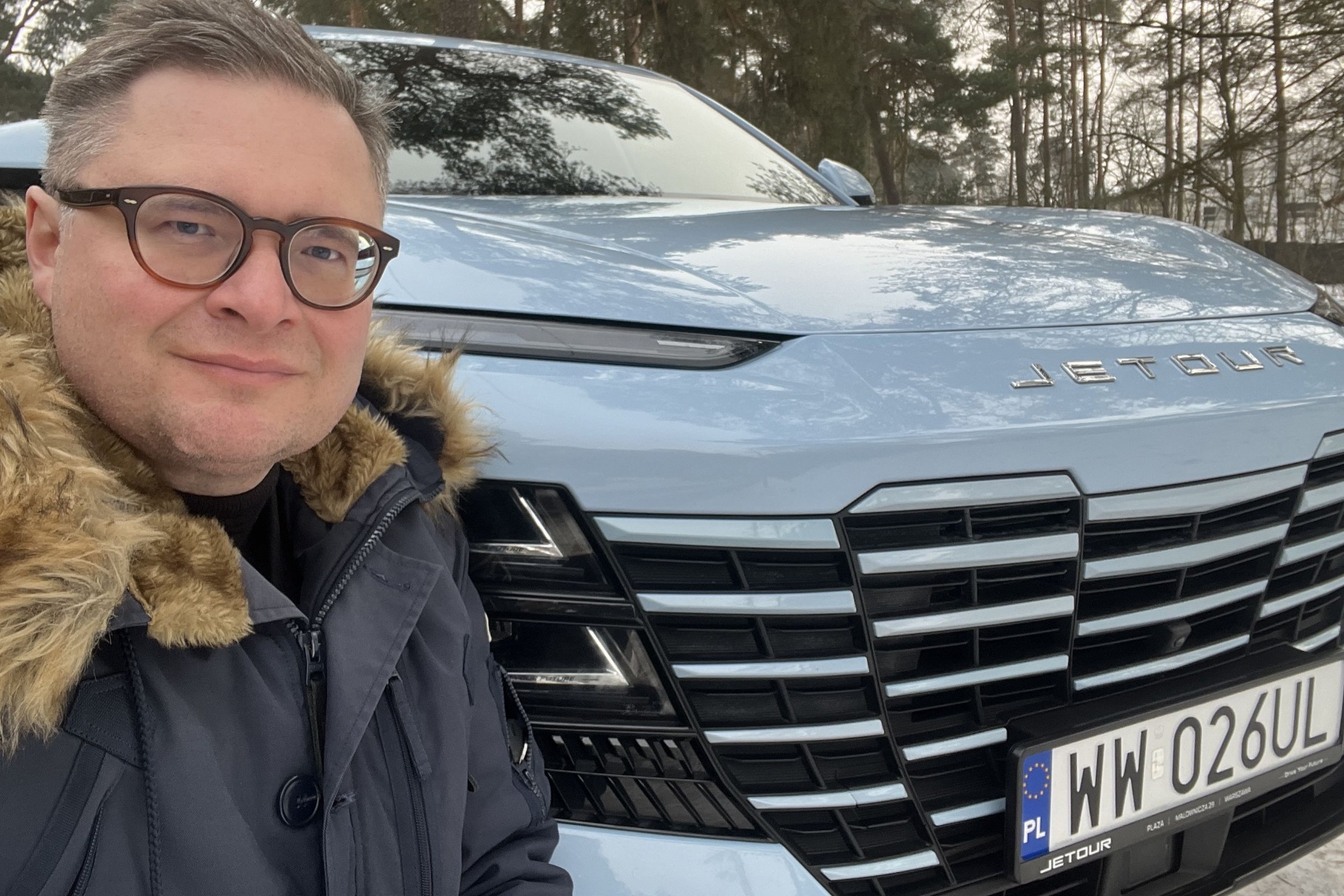 Sprawdziłem SUV-a Jetour. Potrafi być bardzo chiński. Raz to zaleta, innym razem - już nie za bardzo