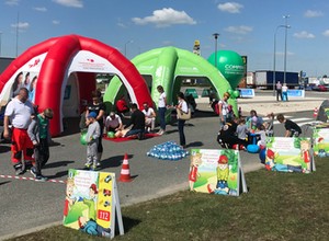 Compensa edukuje kierowców na autostradach