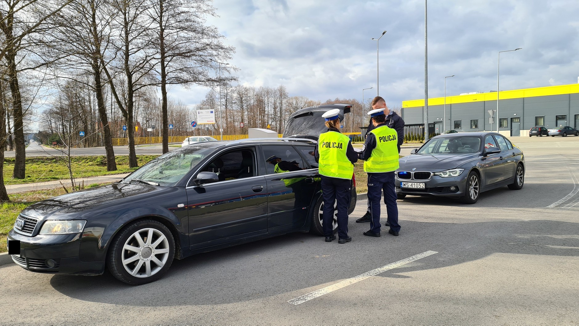 Podróżujemy z policyjnym patrolem Speed nieopodal Siedlec