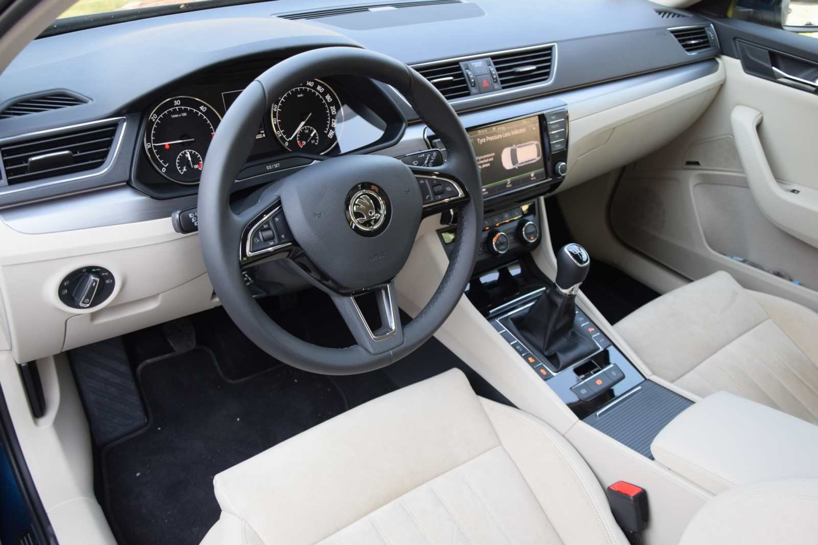 Skoda Superb III
