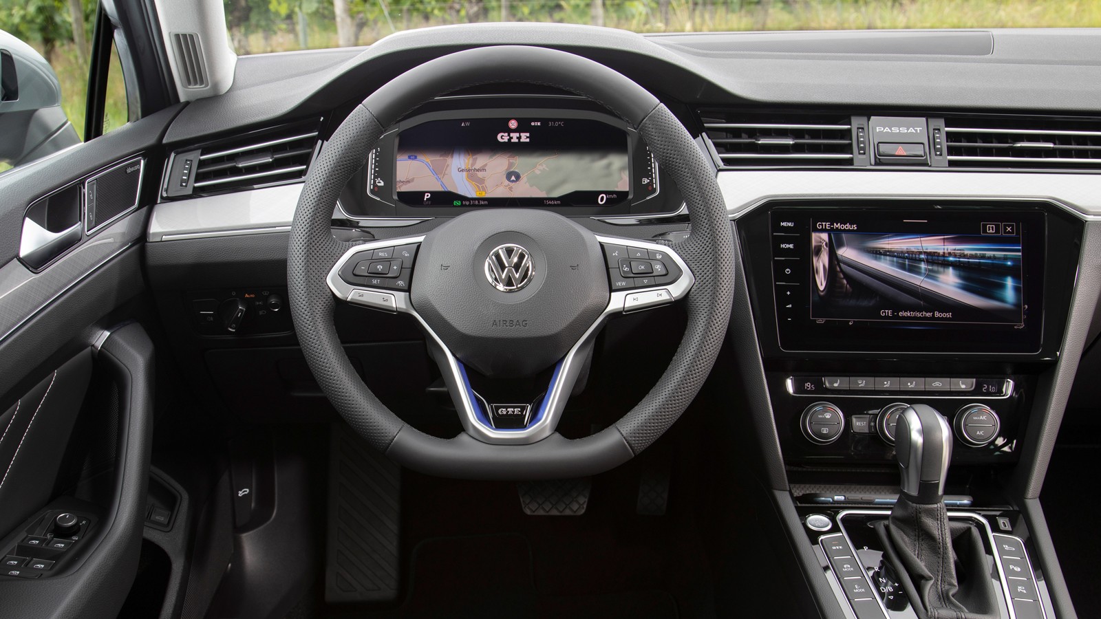 VW Passat GTE