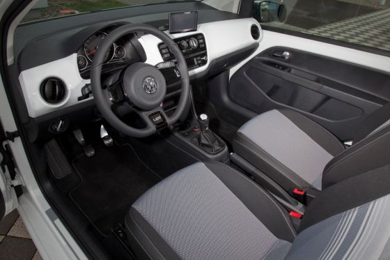 VW UP vs Fiat Panda: pojedynek maluchów