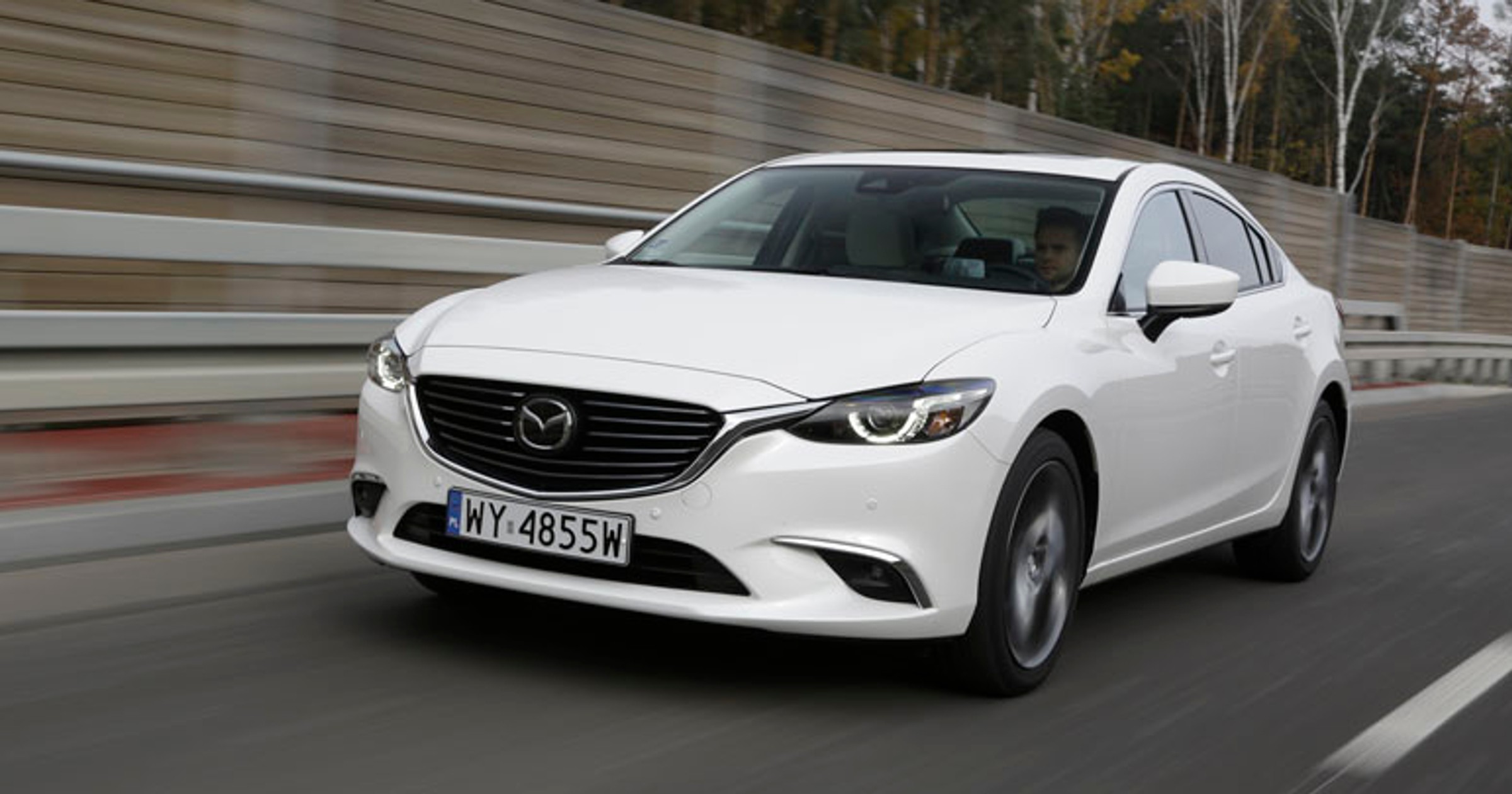 Mazda 6 2.5 Skyactiv-G - aż się prosi o tylny napęd!
