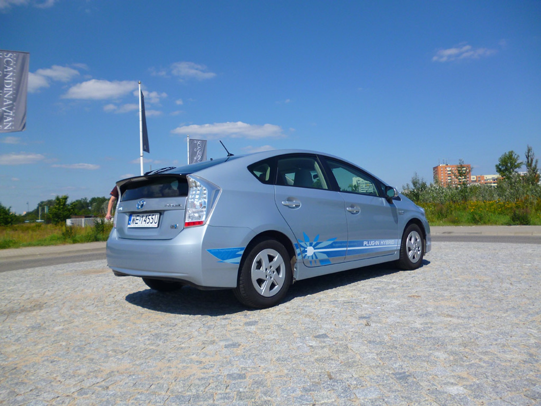 Mówisz hybryda, myślisz Prius