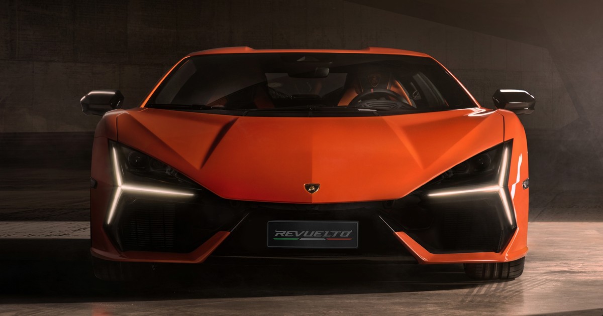 Lamborghini Revuelto (od 2023 r.)