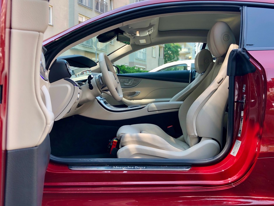 Mercedes E 300 Coupe