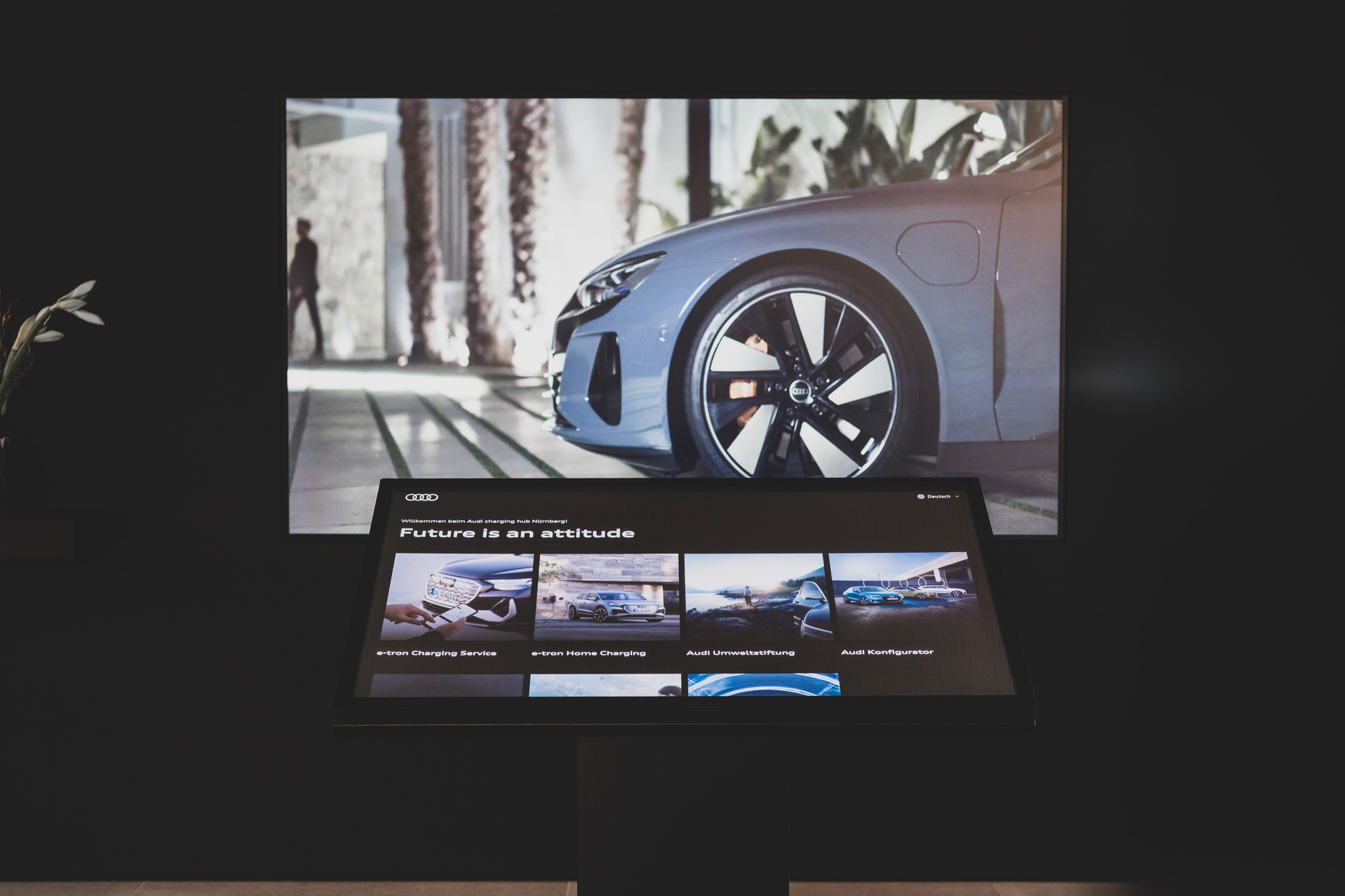 Audi charging hub