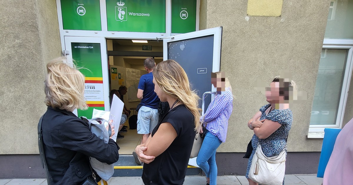 Punkt informacyjny ZDM na Chmielnej. Tu najłatwiej załatwić sprawy związane ze Strefą Czystego Transportu w Warszawie