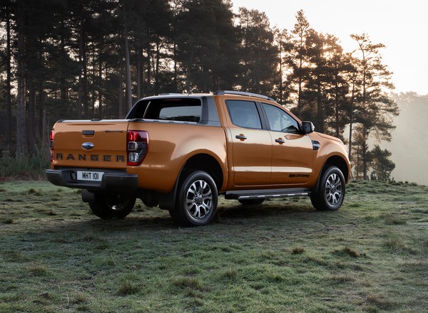 Nagła zmiana w MON: to Fordy, a nie Nissany zastąpią wysłużone Honkery