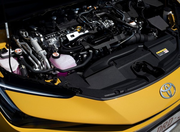 Druga Toyota z technologią geofencingu. Hybryda będzie jeszcze oszczędniejsza