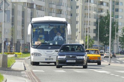 Winni ludzie, czy pojazdy? Analizujemy przyczyny wypadków autobusów