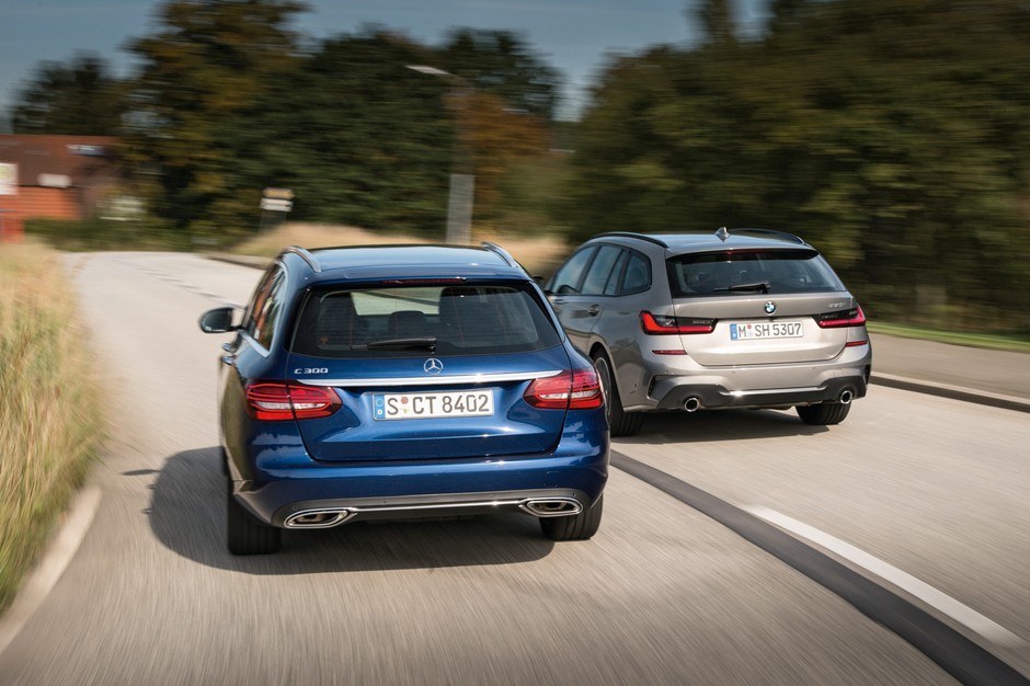 Porównanie: BMW 330i kontra Mercedes C 300