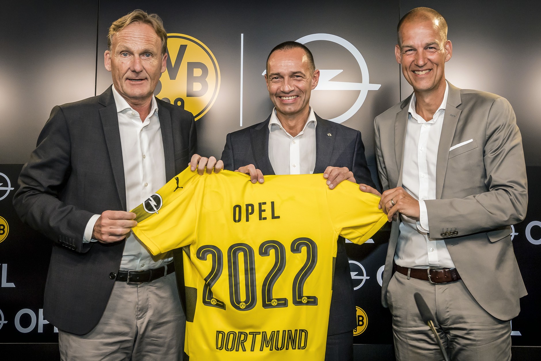 Opel z Borussią Dortmund