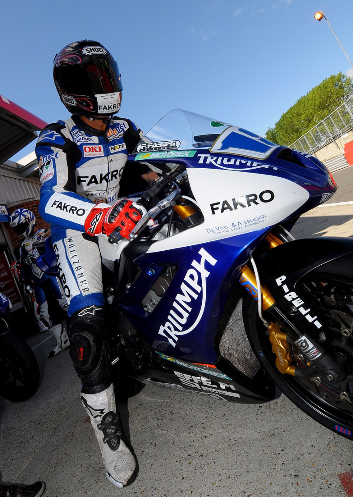 Pierwszy Polak w fabrycznym teamie w motocyklowych MŚ!