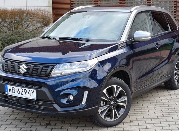 Suzuki Vitara 1.4 BoosterJet. Taki zwykły SUV bez zadęcia
