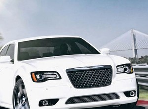 Chrysler 300 SRT8 – Big block ma teraz jeszcze więcej mocy