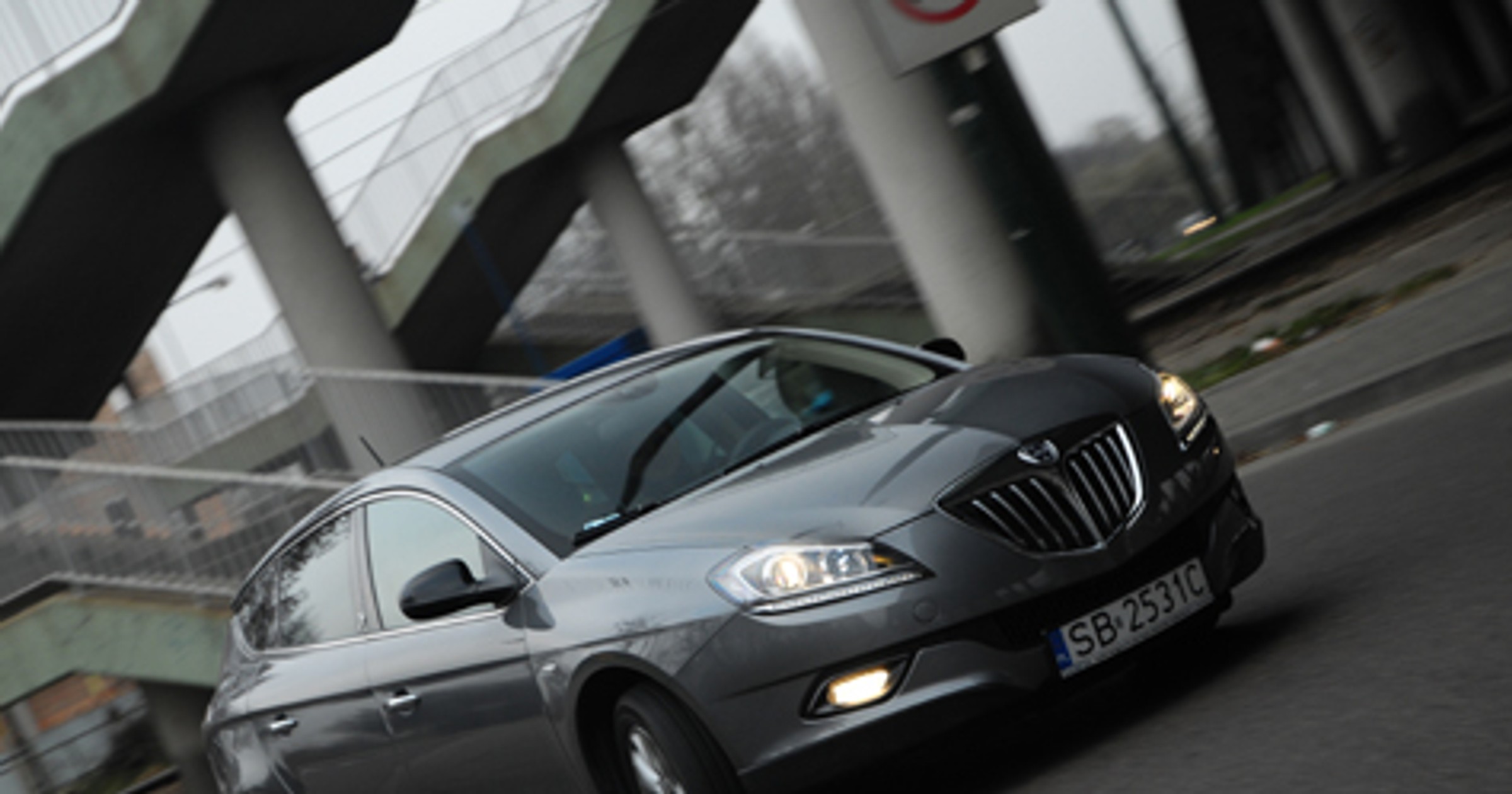 Lancia Delta 1.4 Turbojet Oro - Jak piękna dziewczyna