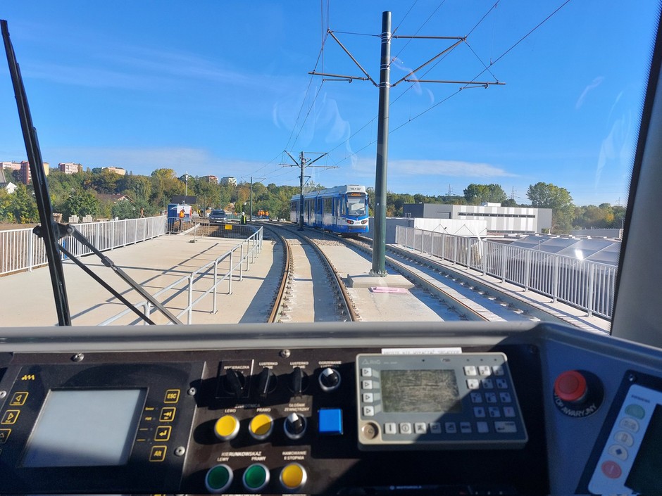 S7 - próby obciążeniowe wiaduktu tramwajowego