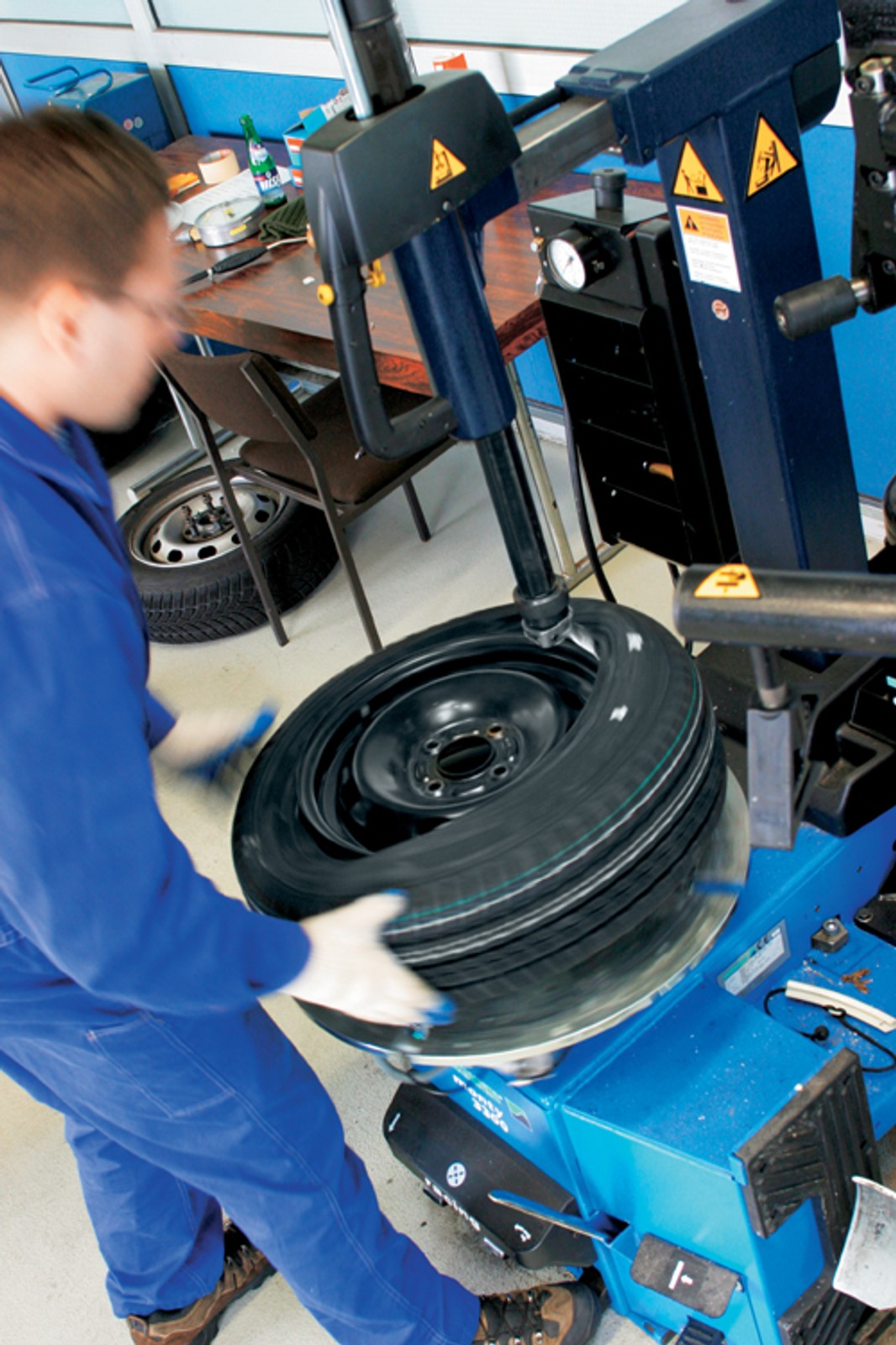 Ile lat żyje opona?