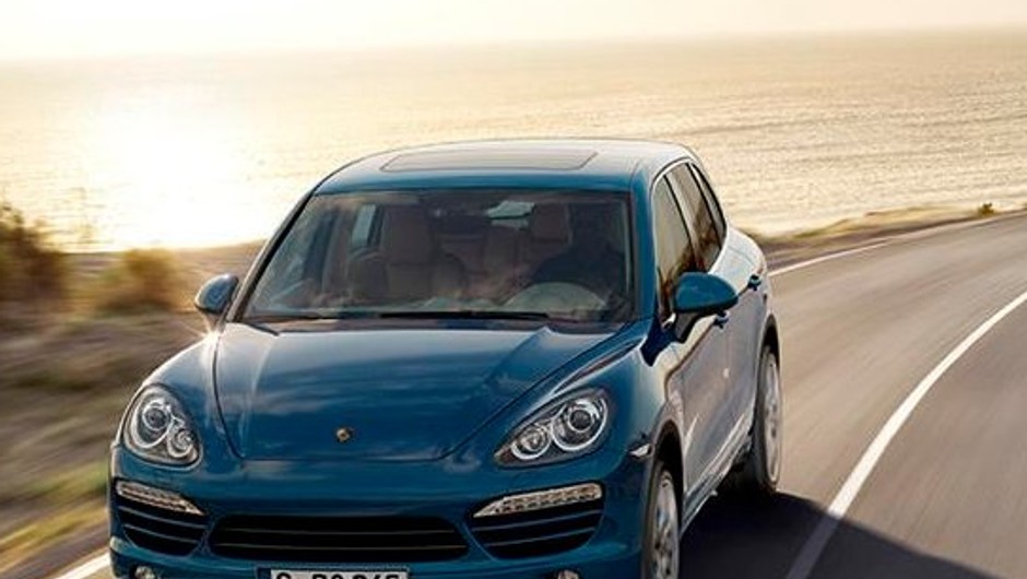 Co się zmieniło w Porsche Cayenne i Panamerze?