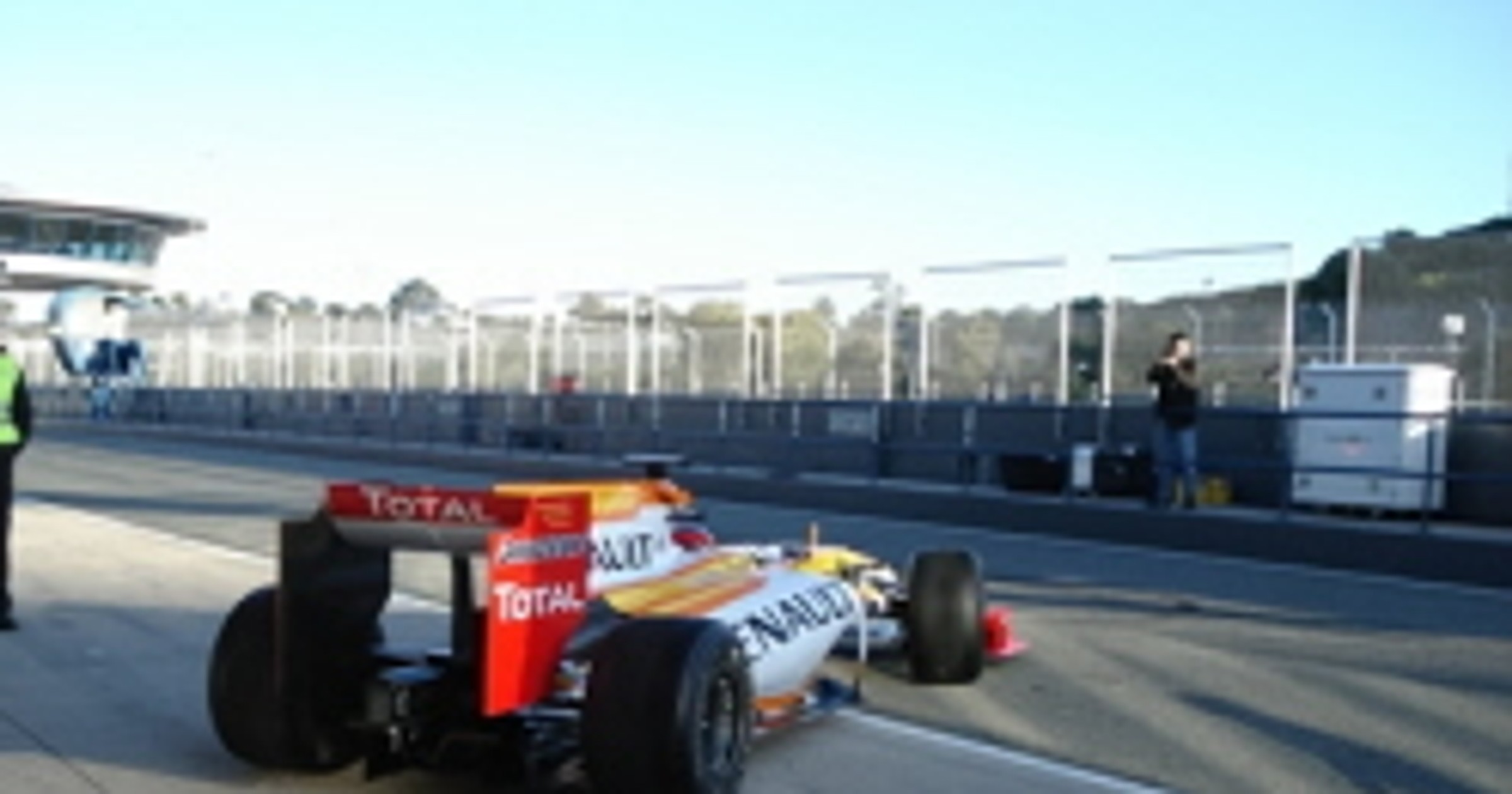 Formuła 1: prezentacja Renault - Witalij Pietrow partnerem Roberta Kubicy