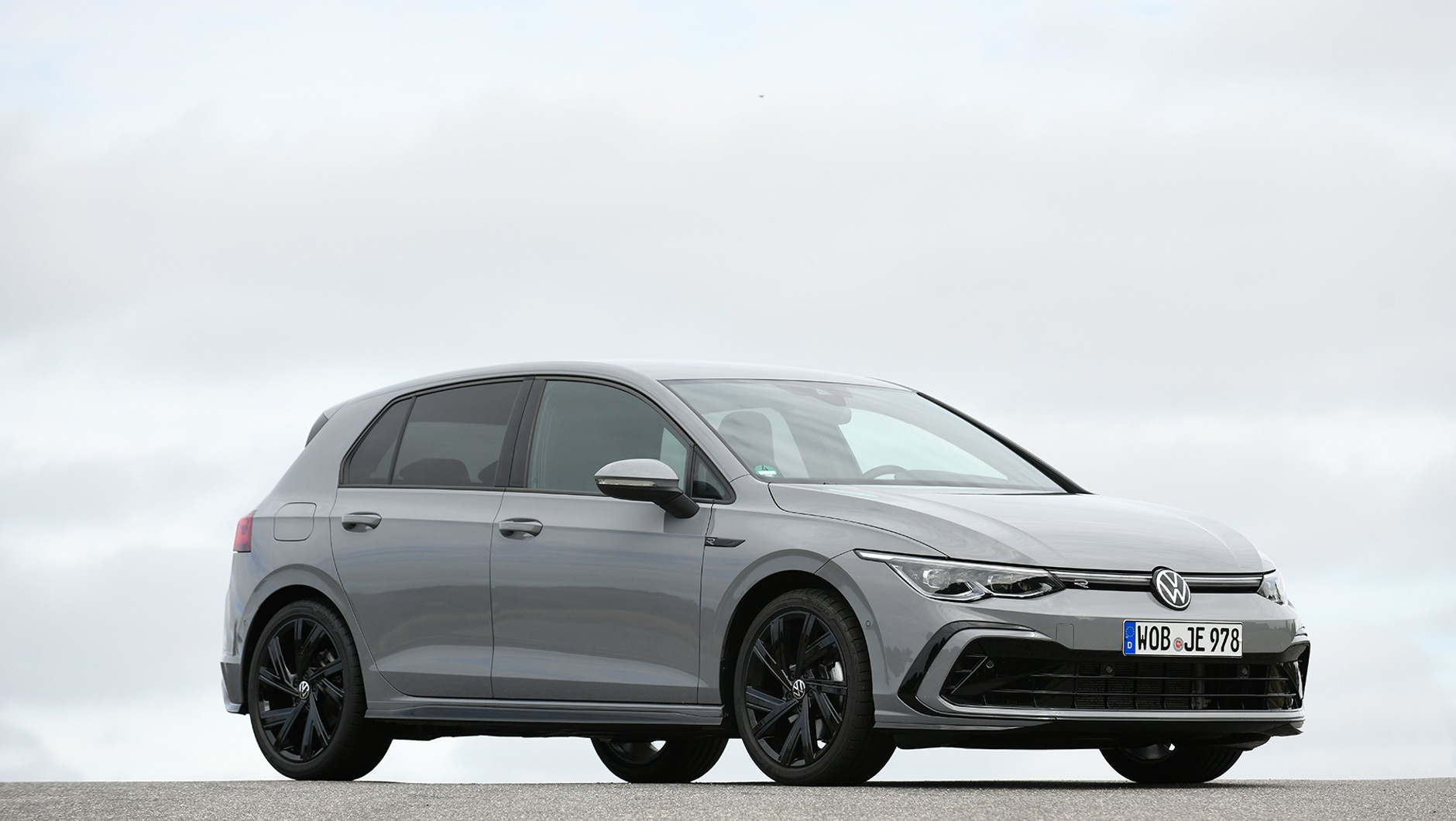 Trzeci w rankingu Volkswagen Golf produkowany jest od 1974 r. Obecna generacja jest już ósma