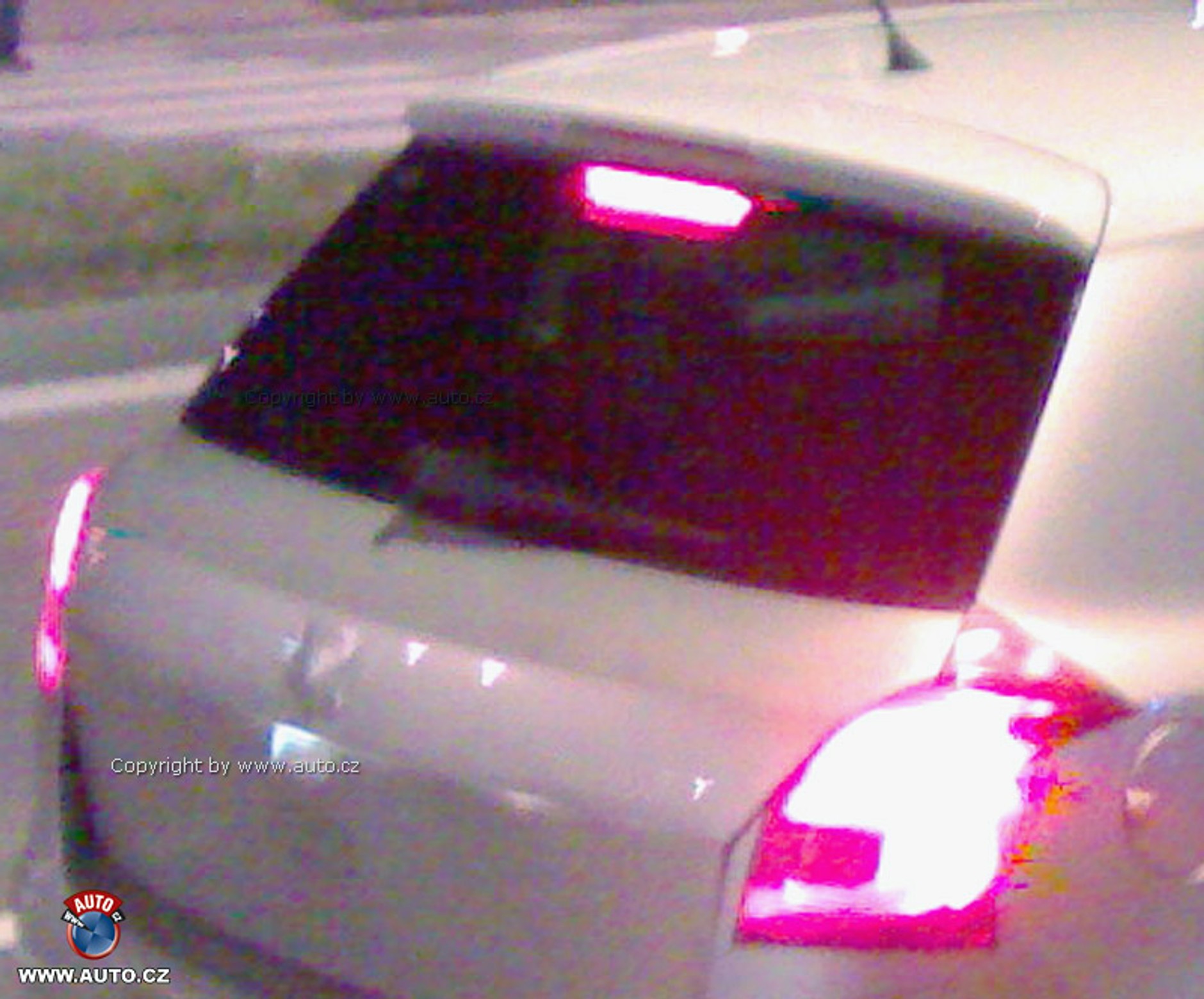 Pierwsze zdjęcia szpiegowskie: Fabia II już jeździ!