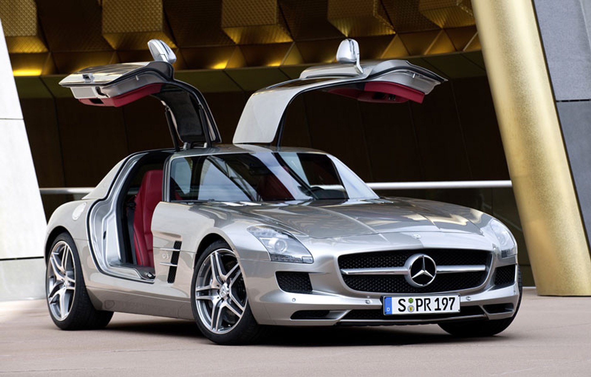 Mercedes-Benz SLS: już do kupienia za 725 tys. zł