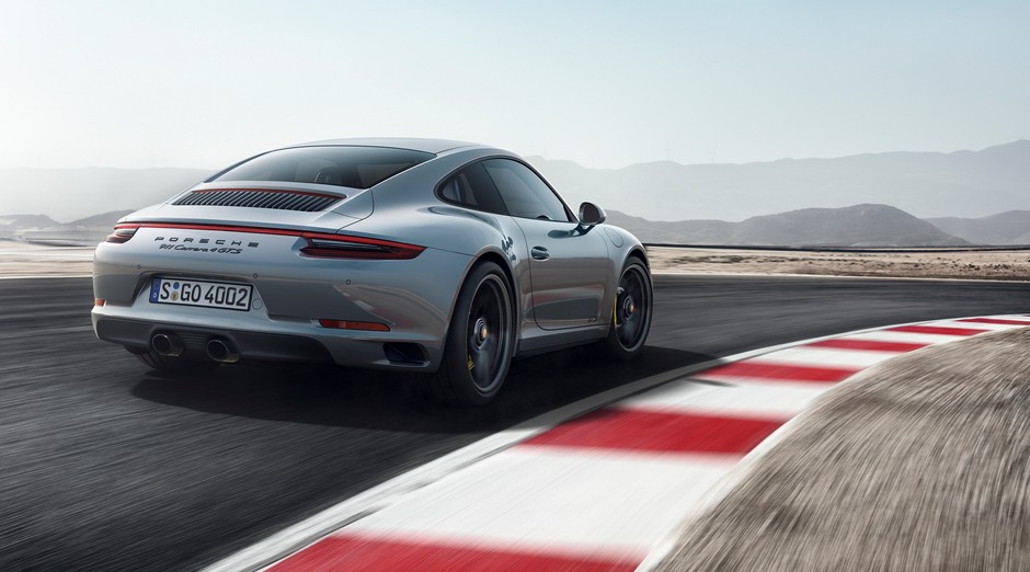 Porsche 911 GTS