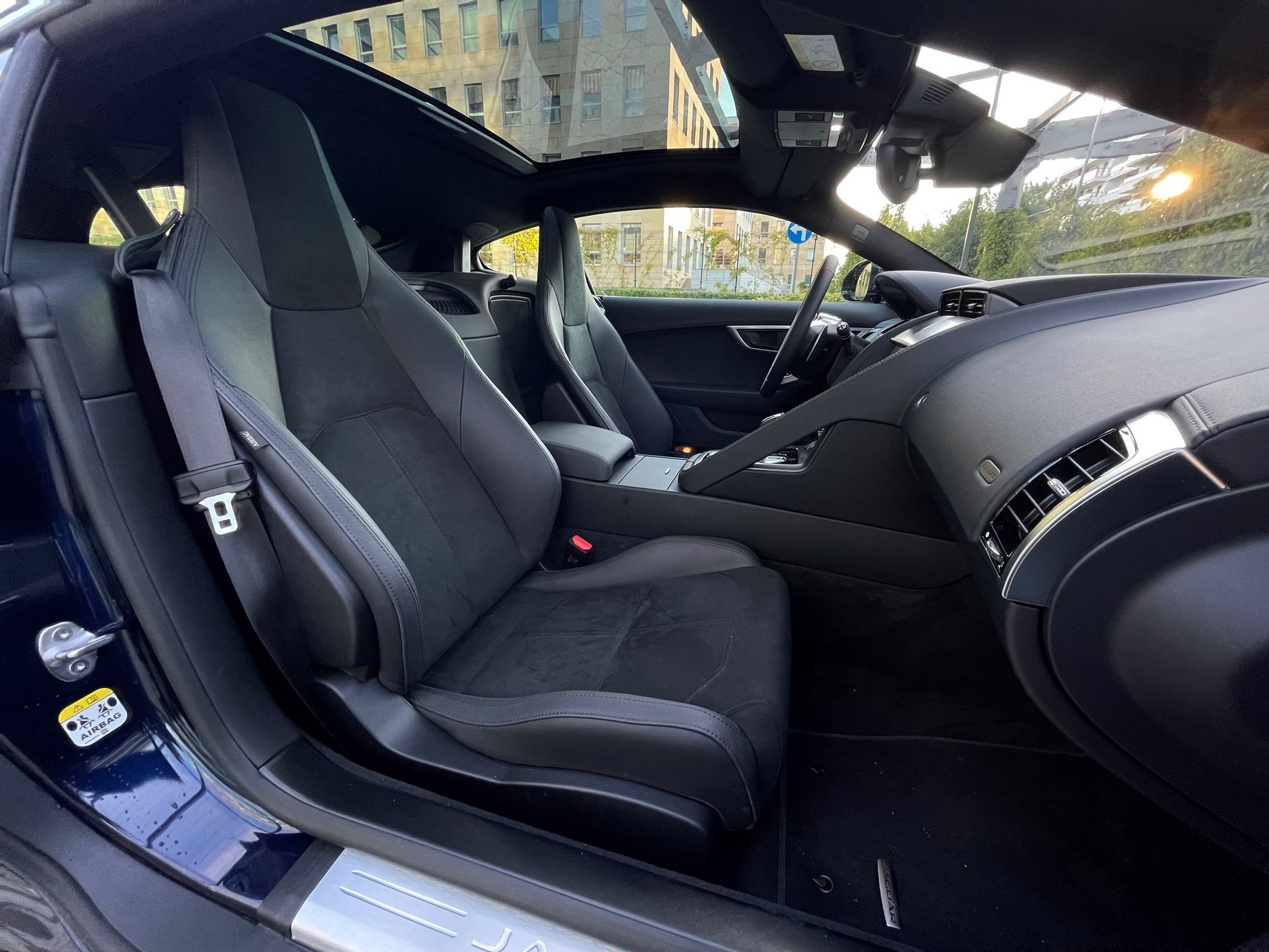 Jaguar F-Type Coupé 2.0 P300 R-Dynamic