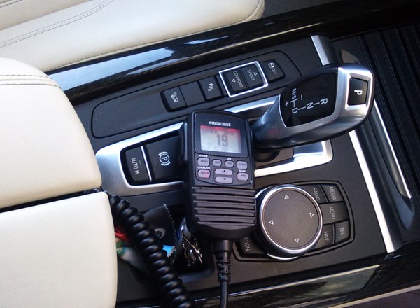 Kupujemy radio CB – w internecie czy w zwykłym sklepie?