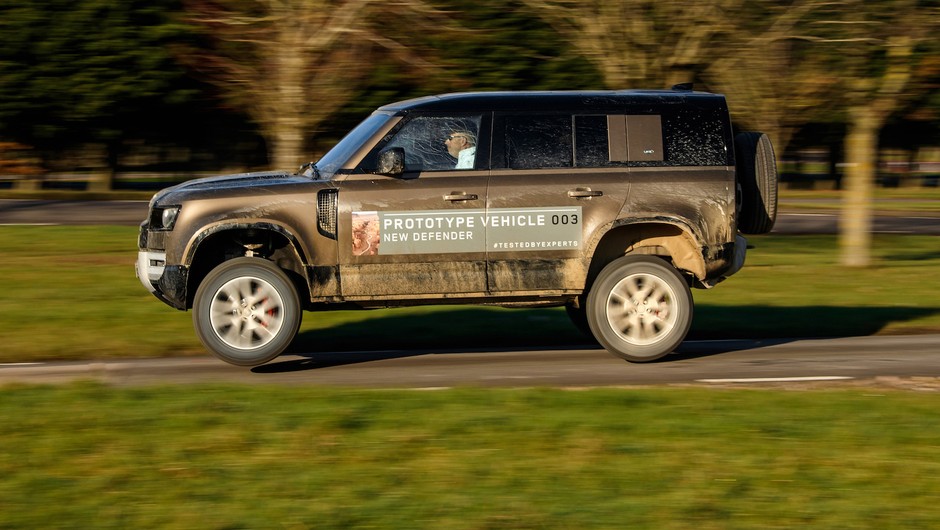 Land Rover Defender