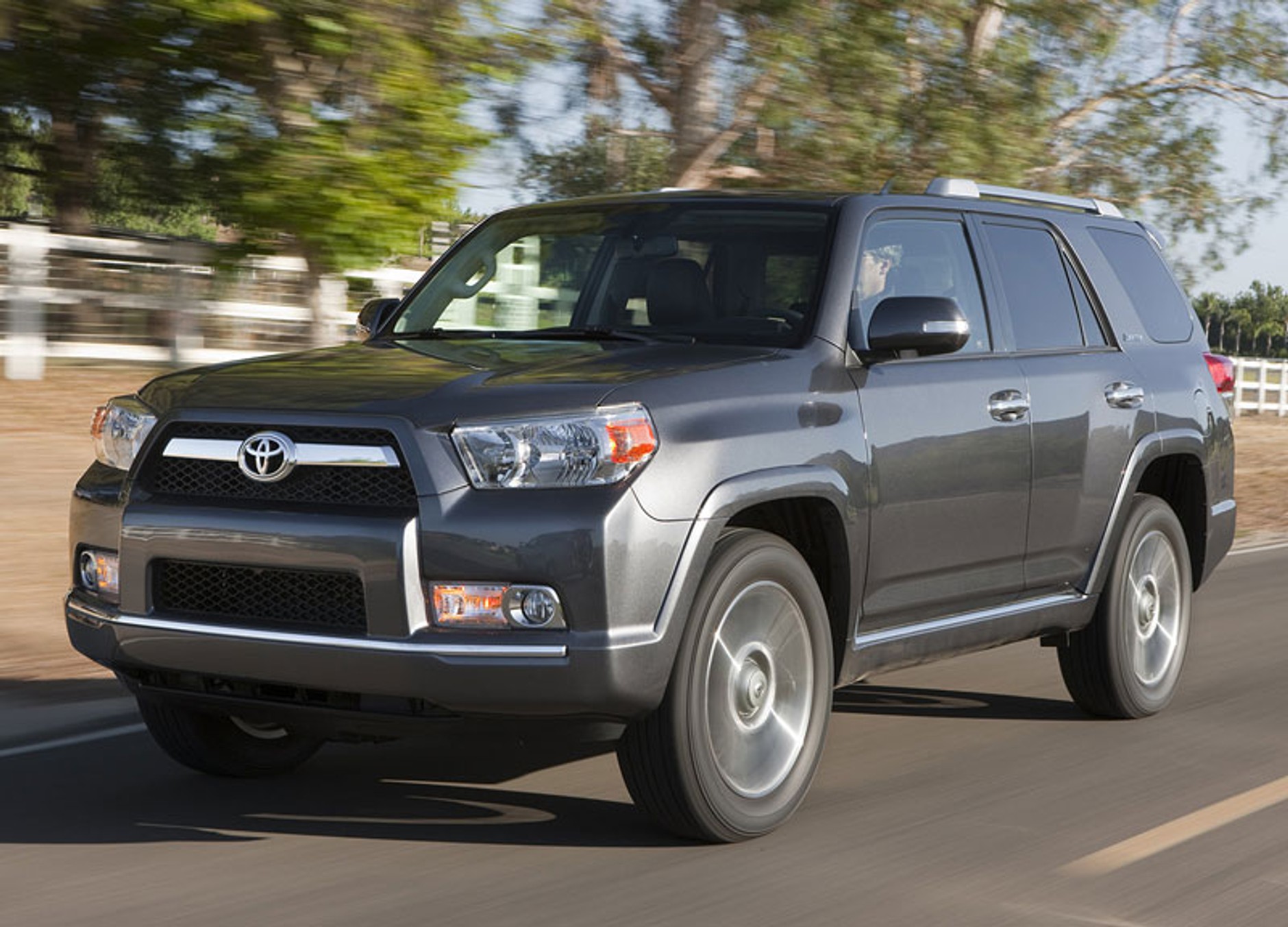Toyota 4Runner - Mid-size SUV piątej generacji