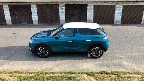 DS 3 Crossback – crossover "na bogato"