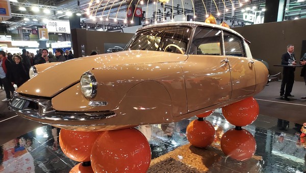 Retromobile. Byłem na święcie klasycznej motoryzacji w Paryżu
