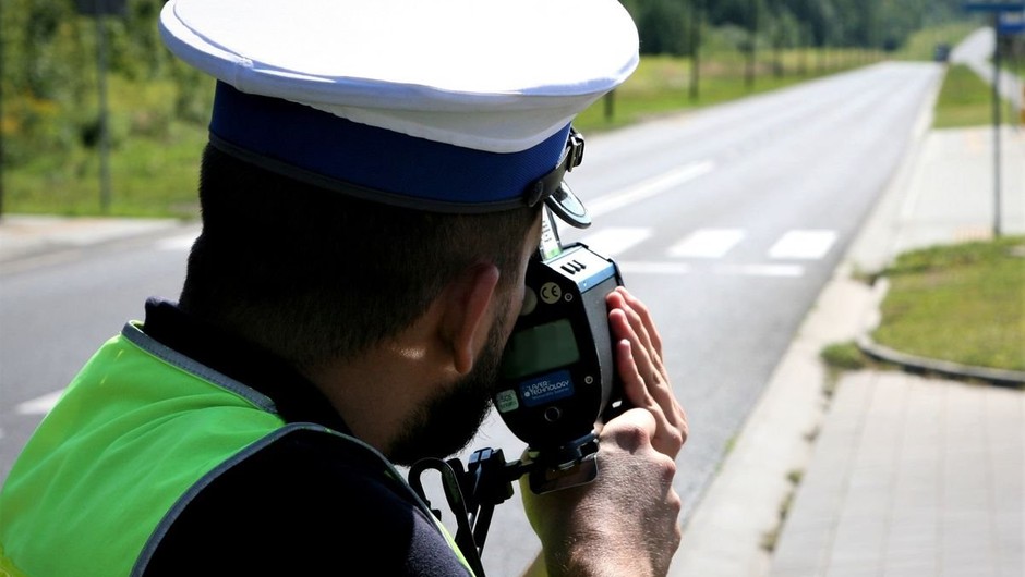 Obraz pochodzący z serwisu https://zabrze.policja.gov.pl/k29/informacje/wiadomosci/385665,Podsumowanie-dzialan-quotPredkoscquot.html