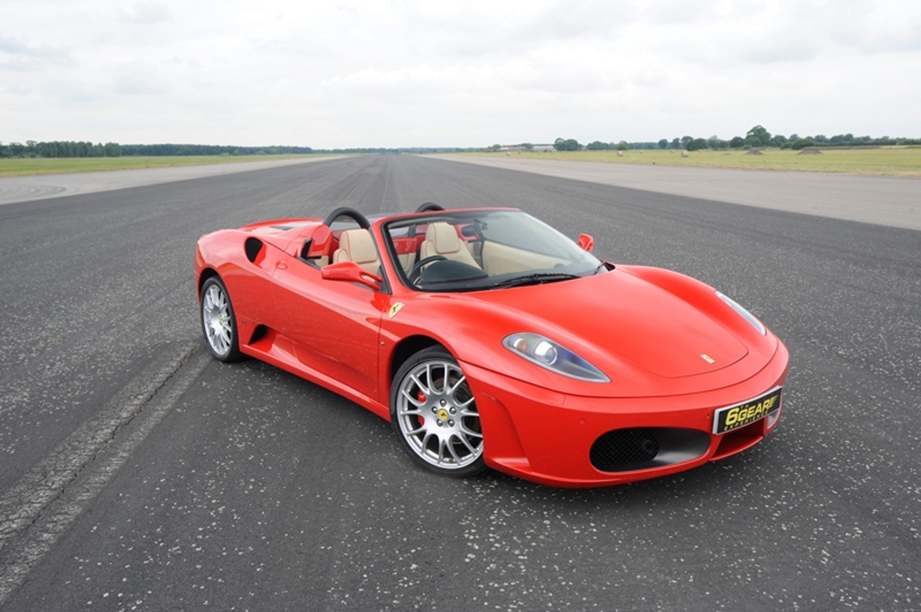 Za 75 funtów możesz jeździć wszystkimi tymi autami