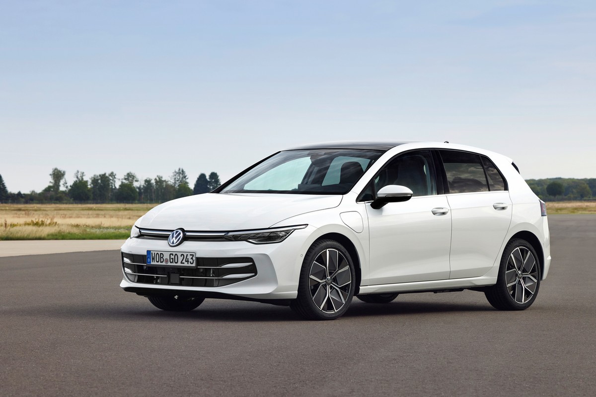 Volkswagen apeluje do właścicieli Golfów 8 o pilny kontakt z serwisem